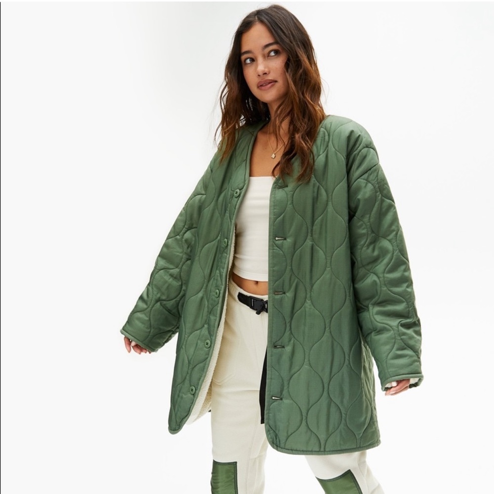 aritzia tna montauk jacket in backwoods green